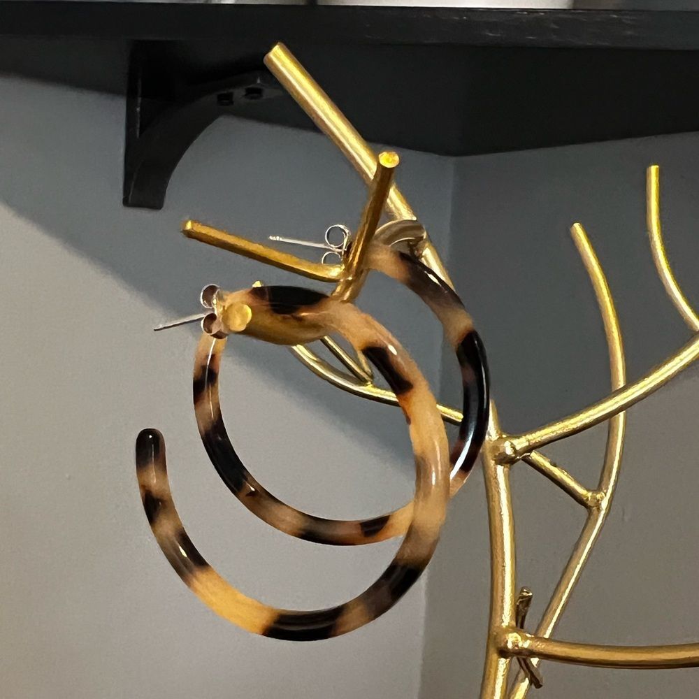 Tortoise Shell Hoop Earrings